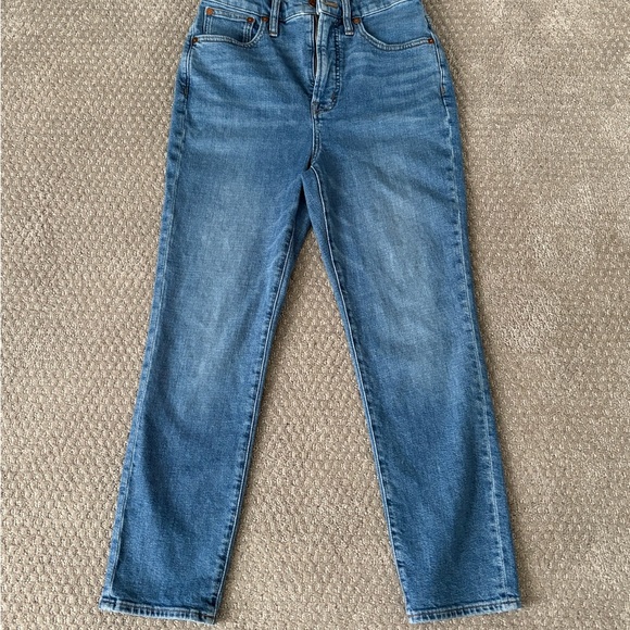 Madewell Classic Straight Leg Denim Jeans (Vintage Perfect Crop Fit) - Picture 2 of 6
